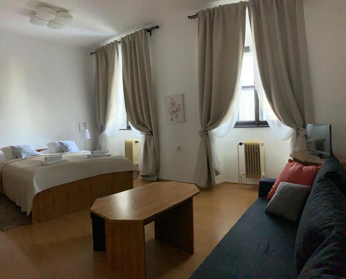 Hotel U Apostola Jevicko Exterior photo