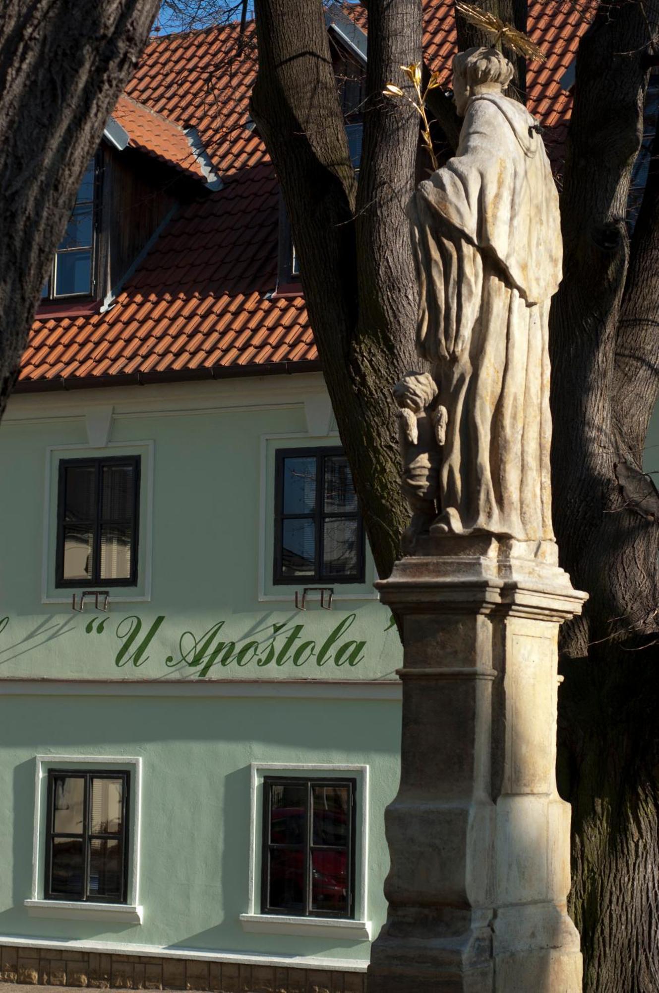 Hotel U Apostola Jevicko Exterior photo